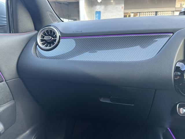 ＧＬＡクラス ＧＬＡ１８０　ＡＭＧラインパッケージ　弊社デモカー　パノラミックスライディングルーフ　プライバシーガラス　アドバンスドサウンドシステム　ドライビングアシスタンスパッケージ　３６０°カメラシステム　フットトランクオープナーメルセデスケア継承（46枚目）