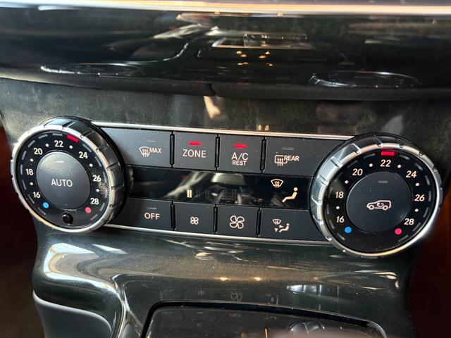 Ｇクラス 　弊社下取／ラグジュアリーＰ／パノラマ／本革／パワーシート／シートヒーター／アンビエントライト／イモビライザー／ラグジュアリーヘッドレスト／５ツインスポークアルミホイール／禁煙車／認定中古車保証（24枚目）