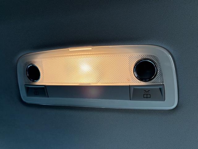 Ｇクラス 　弊社下取／ラグジュアリーＰ／パノラマ／本革／パワーシート／シートヒーター／アンビエントライト／イモビライザー／ラグジュアリーヘッドレスト／５ツインスポークアルミホイール／禁煙車／認定中古車保証（43枚目）