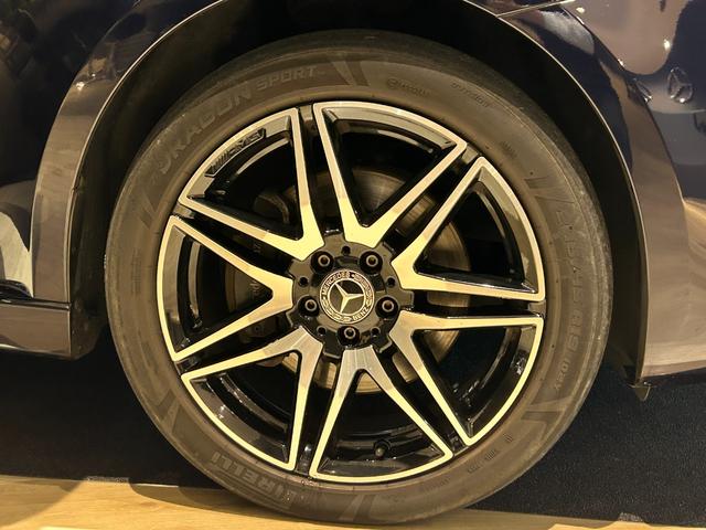 Ｖクラス Ｖ２２０ｄ　アバンギャルド　ＡＭＧライン　弊社下取り／ＡＭＧデザインエクステリア／カーボン調インテリアトリム／３６０°カメラシステム／電動デュアルスライディングドア／本革シート／１９インチＡＭＧ７ツインスポークアルミホイール／認定中古車保証（34枚目）