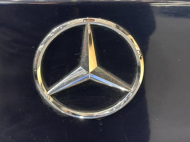 Ｖクラス Ｖ２２０ｄ　アバンギャルド　ＡＭＧライン　弊社下取り／ＡＭＧデザインエクステリア／カーボン調インテリアトリム／３６０°カメラシステム／電動デュアルスライディングドア／本革シート／１９インチＡＭＧ７ツインスポークアルミホイール／認定中古車保証（39枚目）