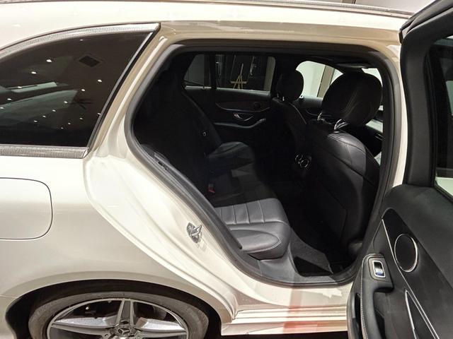 Ｃクラスステーションワゴン Ｃ２２０ｄ　ステーションワゴンローレウスエディション　弊社ユーザー様お下取り車両／認定中古車保障２年／禁煙車／エアサスペンション／アダプティブヘッドライト／ディストロニック／ＡＭＧライン／パノラミックスライディングルーフ／シートヒーター／電動テールゲート（16枚目）