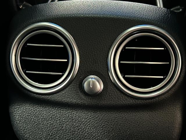 Ｃクラスステーションワゴン Ｃ２２０ｄ　ステーションワゴンローレウスエディション　弊社ユーザー様お下取り車両／認定中古車保障２年／禁煙車／エアサスペンション／アダプティブヘッドライト／ディストロニック／ＡＭＧライン／パノラミックスライディングルーフ／シートヒーター／電動テールゲート（46枚目）