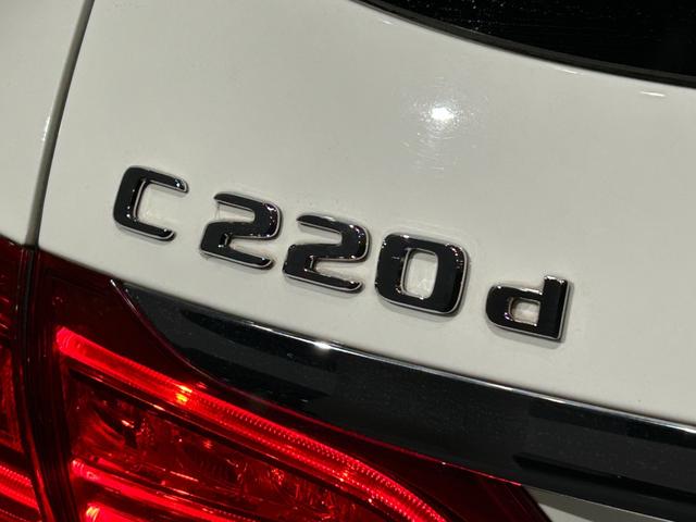 Ｃクラスステーションワゴン Ｃ２２０ｄ　ステーションワゴンローレウスエディション　弊社ユーザー様お下取り車両／認定中古車保障２年／禁煙車／エアサスペンション／アダプティブヘッドライト／ディストロニック／ＡＭＧライン／パノラミックスライディングルーフ／シートヒーター／電動テールゲート（54枚目）