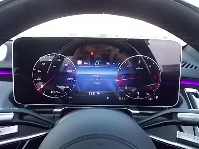 S400 d 4MATIC ロング AMGライン Bluetooth接続 ETC LEDヘッドライト TV アイドリングストップ クルーズコントロール コネクテッド機能 サイドカメラ サンルーフ・ガラスルーフ シートヒーター ナビ バックモニター(15枚目)