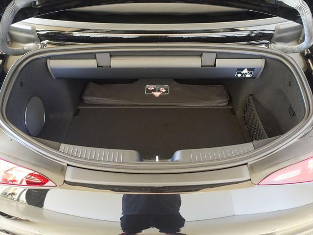 ＳＬ ＳＬ６３　４ＭＡＴＩＣ＋　ＡＭＧパフォーマンスパッケージ　ＡＭＧカーボンパケージ　Ｂｌｕｅｔｏｏｔｈ接続　ＥＴＣ　ＬＥＤヘッドライト　ＴＶ　アイドリングストップ　クルーズコントロール　コネクテッド機能　サイドカメラ（30枚目）
