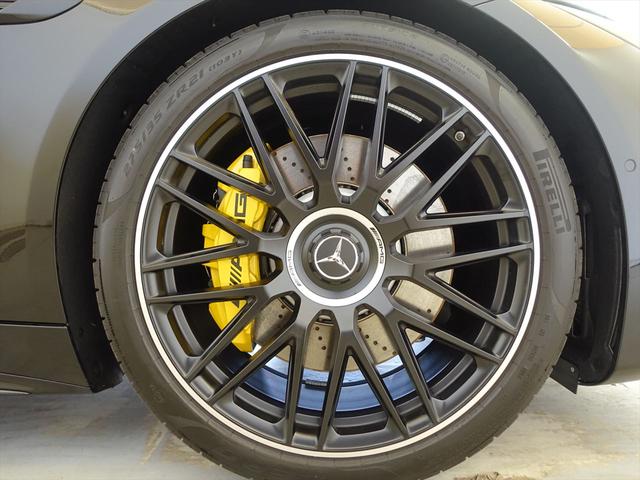 ＳＬ ＳＬ６３　４ＭＡＴＩＣ＋　ＡＭＧパフォーマンスパッケージ　ＡＭＧカーボンパケージ　Ｂｌｕｅｔｏｏｔｈ接続　ＥＴＣ　ＬＥＤヘッドライト　ＴＶ　アイドリングストップ　クルーズコントロール　コネクテッド機能　サイドカメラ（39枚目）