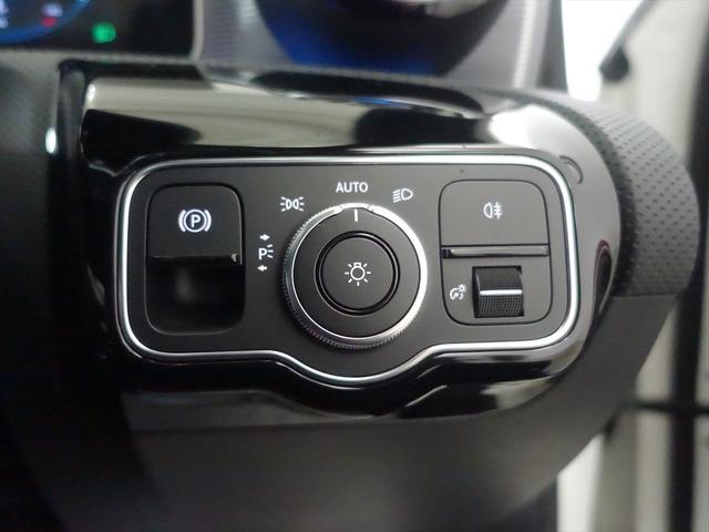 Ａクラス Ａ１８０　スタイル　ＡＭＧライン　ＡＭＧレザーエクスクルーシブパッケージ　レーダーセーフティパッケージ　アドバンスドパッケージ　ナビゲーションパッケージ　Ｂｌｕｅｔｏｏｔｈ接続　ＥＴＣ　ＬＥＤヘッドライト　ＴＶ　アイドリングストップ（27枚目）