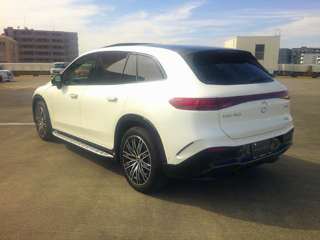 ＥＱＳ ＳＵＶ ＥＱＳ４５０　４ＭＡＴＩＣ　ＳＵＶ　ＡＭＧラインパッケージ　ナイトパッケージ　３列シート　Ｂｌｕｅｔｏｏｔｈ接続　ＥＴＣ　ＬＥＤヘッドライト　ＴＶ　クルーズコントロール　コネクテッド機能　サイドカメラ　サンルーフ・ガラスルーフ（4枚目）
