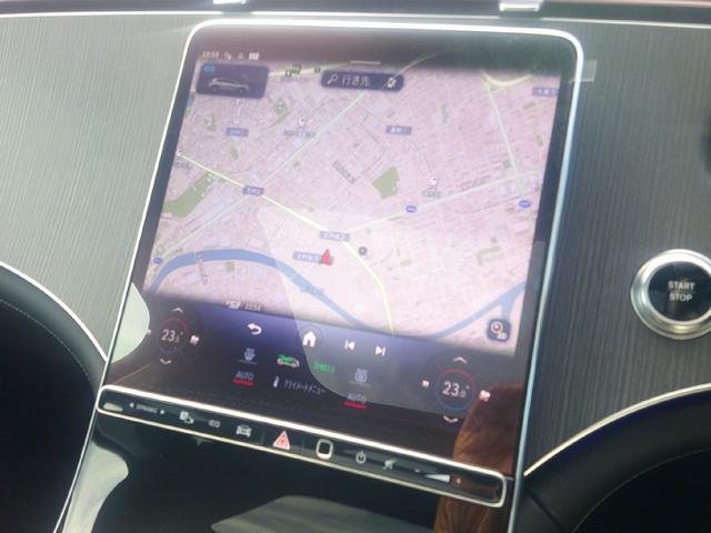 ＥＱＳ ＳＵＶ ＥＱＳ４５０　４ＭＡＴＩＣ　ＳＵＶ　ＡＭＧラインパッケージ　ナイトパッケージ　３列シート　Ｂｌｕｅｔｏｏｔｈ接続　ＥＴＣ　ＬＥＤヘッドライト　ＴＶ　クルーズコントロール　コネクテッド機能　サイドカメラ　サンルーフ・ガラスルーフ（9枚目）