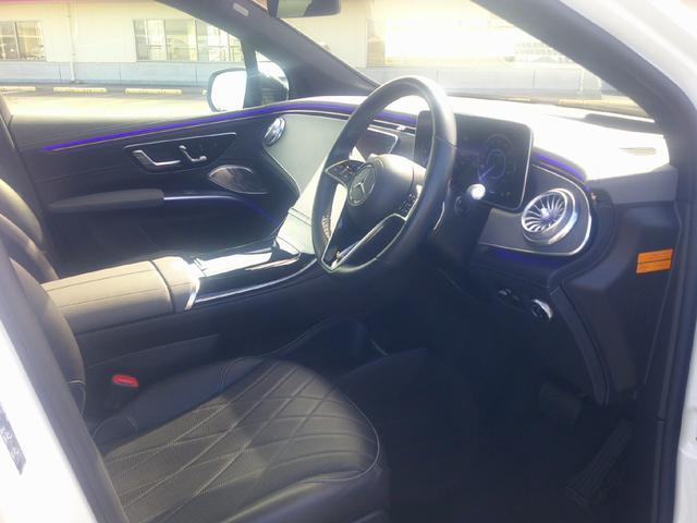 ＥＱＳ ＳＵＶ ＥＱＳ４５０　４ＭＡＴＩＣ　ＳＵＶ　ＡＭＧラインパッケージ　ナイトパッケージ　３列シート　Ｂｌｕｅｔｏｏｔｈ接続　ＥＴＣ　ＬＥＤヘッドライト　ＴＶ　クルーズコントロール　コネクテッド機能　サイドカメラ　サンルーフ・ガラスルーフ（18枚目）