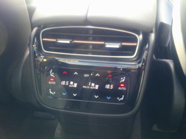 ＥＱＳ ＳＵＶ ＥＱＳ４５０　４ＭＡＴＩＣ　ＳＵＶ　ＡＭＧラインパッケージ　ナイトパッケージ　３列シート　Ｂｌｕｅｔｏｏｔｈ接続　ＥＴＣ　ＬＥＤヘッドライト　ＴＶ　クルーズコントロール　コネクテッド機能　サイドカメラ　サンルーフ・ガラスルーフ（22枚目）