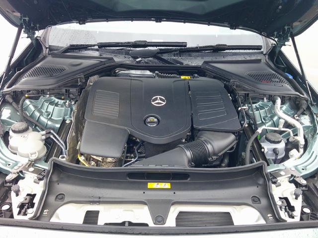 Ｅクラスステーションワゴン Ｅ３００　ステーションワゴン　エクスクルーシブ　レザーエクスクルーシブパッケージ　デジタルインテリアパッケージ　Ｂｌｕｅｔｏｏｔｈ接続　ＥＴＣ　ＬＥＤヘッドライト　ＴＶ　アイドリングストップ　クルーズコントロール　サイドカメラ（9枚目）