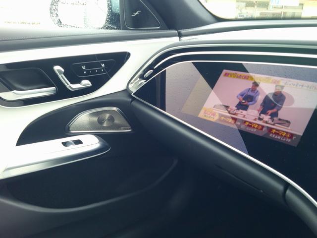 Ｅクラスステーションワゴン Ｅ３００　ステーションワゴン　エクスクルーシブ　レザーエクスクルーシブパッケージ　デジタルインテリアパッケージ　Ｂｌｕｅｔｏｏｔｈ接続　ＥＴＣ　ＬＥＤヘッドライト　ＴＶ　アイドリングストップ　クルーズコントロール　サイドカメラ（14枚目）