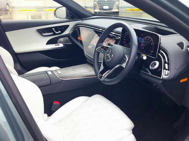 Ｅクラスステーションワゴン Ｅ３００　ステーションワゴン　エクスクルーシブ　レザーエクスクルーシブパッケージ　デジタルインテリアパッケージ　Ｂｌｕｅｔｏｏｔｈ接続　ＥＴＣ　ＬＥＤヘッドライト　ＴＶ　アイドリングストップ　クルーズコントロール　サイドカメラ（20枚目）