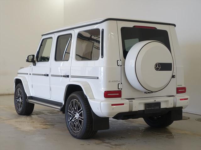 Ｇクラス Ｇ４５０　ｄ　ＡＭＧラインパッケージ　МＡＮＵＦＡＫＴＵＲプログラムプラス　Ｂｌｕｅｔｏｏｔｈ接続　ＥＴＣ　ＬＥＤヘッドライト　ＴＶ　アイドリングストップ　クルーズコントロール　コネクテッド機能　サイドカメラ（4枚目）