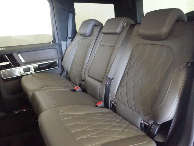 Ｇクラス Ｇ４５０　ｄ　ＡＭＧラインパッケージ　МＡＮＵＦＡＫＴＵＲプログラムプラス　Ｂｌｕｅｔｏｏｔｈ接続　ＥＴＣ　ＬＥＤヘッドライト　ＴＶ　アイドリングストップ　クルーズコントロール　コネクテッド機能　サイドカメラ（23枚目）