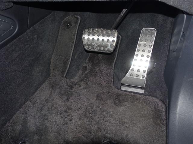 Ｇクラス Ｇ４５０　ｄ　ＡＭＧラインパッケージ　МＡＮＵＦＡＫＴＵＲプログラムプラス　Ｂｌｕｅｔｏｏｔｈ接続　ＥＴＣ　ＬＥＤヘッドライト　ＴＶ　アイドリングストップ　クルーズコントロール　コネクテッド機能　サイドカメラ（27枚目）