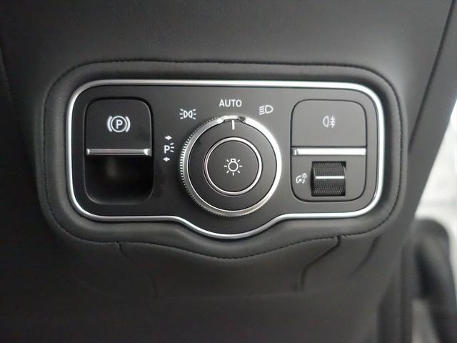 Ｇクラス Ｇ４５０　ｄ　ＡＭＧラインパッケージ　МＡＮＵＦＡＫＴＵＲプログラムプラス　Ｂｌｕｅｔｏｏｔｈ接続　ＥＴＣ　ＬＥＤヘッドライト　ＴＶ　アイドリングストップ　クルーズコントロール　コネクテッド機能　サイドカメラ（28枚目）