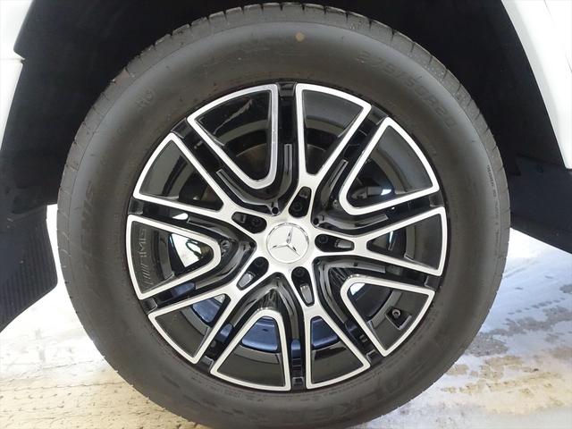 Ｇクラス Ｇ４５０　ｄ　ＡＭＧラインパッケージ　МＡＮＵＦＡＫＴＵＲプログラムプラス　Ｂｌｕｅｔｏｏｔｈ接続　ＥＴＣ　ＬＥＤヘッドライト　ＴＶ　アイドリングストップ　クルーズコントロール　コネクテッド機能　サイドカメラ（33枚目）