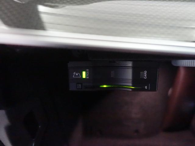 Eクラス E53 4MATIC+ エクスクルーシブパッケージ Bluetooth接続 ETC LEDヘッドライト TV アイドリングストップ クルーズコントロール コネクテッド機能 サイドカメラ サンルーフ・ガラスルーフ(21枚目)