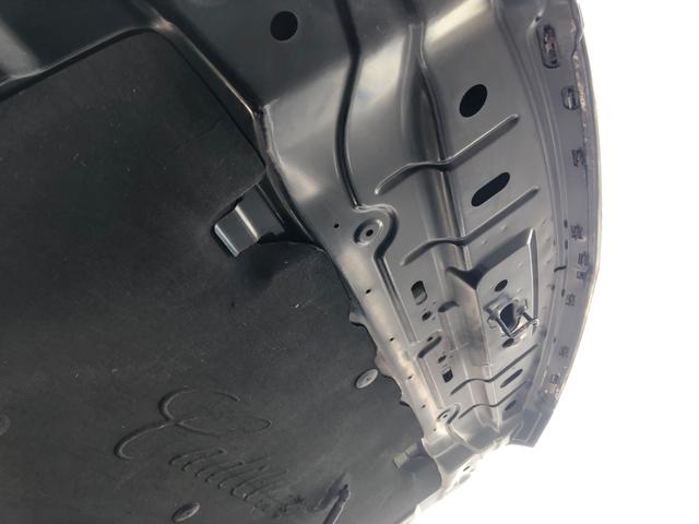 キャデラックエスカレード 国内新規　プラチナム　ＥＳＶ　最終型マイナーチェンジモデル　国内新規　マイナーチェンジモデル　プラチナムエディション　ＥＳＶ　純正デュアルマフラー　後期型黒プラチナム内装　並行車専用５連ＬＥＤヘッドライト　ブラックアイスメタリックボディ　オプション２２ＡＷ（61枚目）