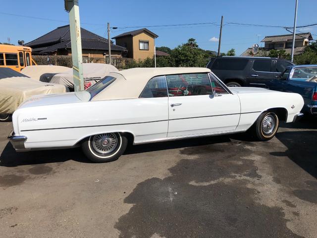 シボレーシェベル 自社輸入　マリブＣＯＮＶ　フルオリジナル　フルノーマル　自社輸入　国内新規　マリブ　コンバーチブル　フルオリジナル　フルノーマル　ナンバーズマッチ車両　エアコン付き　ＮＥＷインテリア　ＮＥＷＴＯＰ　オリジナルホイール（9枚目）