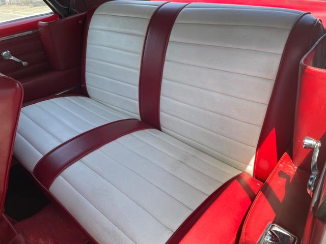 シボレーシェベル 自社輸入　マリブＣＯＮＶ　フルオリジナル　フルノーマル　自社輸入　国内新規　マリブ　コンバーチブル　フルオリジナル　フルノーマル　ナンバーズマッチ車両　エアコン付き　ＮＥＷインテリア　ＮＥＷＴＯＰ　オリジナルホイール（16枚目）