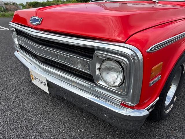 シボレーＣ－１０ １９６９モデル　オリジナル　Ｃ１０　ヴィンテージエアーＡＣ　１９６９モデル　オリジナル　Ｃ１０　ヴィンテージエアーエアコン　フルモールディング　ラリーホイール　ＮＯＸＰＭ適合　Ｂｌｕｅｔｏｏｔｈオーディオ　ＥＴＣ　各ＮＥＷパーツ　ＥＧ３５０／ＡＴ３５０（9枚目）