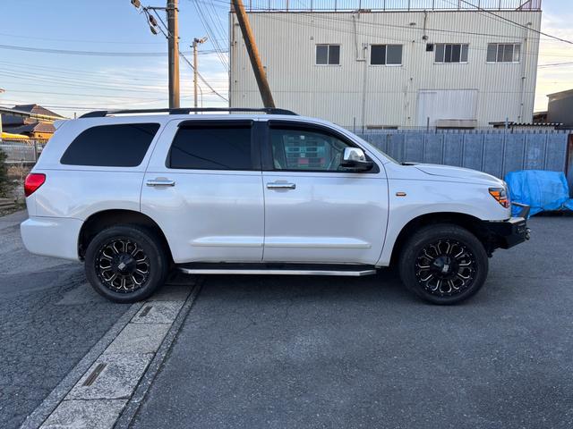 セコイア プラチナム 社外バンパー 社外AW NEWヘッドライト プラチナム 4WD切り替え修理済み 社外バンパー XD20AW NEWLEDヘッドライト 社外サイドステップ ベージュインテリア HDDナビ Bカメラ ETC サンルーフ パワーバックドア 1NO登録(12枚目)