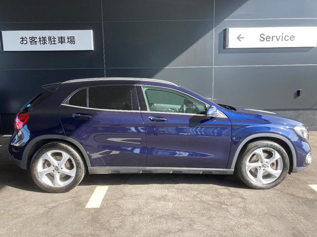 GLA220 4マチック GLA220 4マチック(5名)(4枚目)