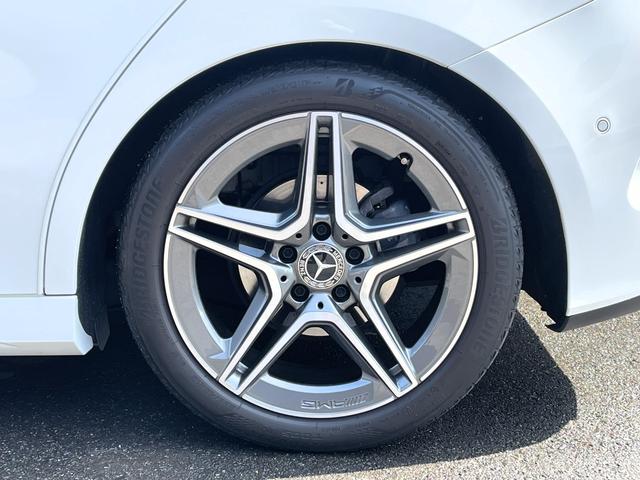 Ｂクラス Ｂ２００ｄ　ＡＭＧライン　ＡＭＧラインパッケージ・１８インチＡＭＧツインアルミホイール・マルチビームＬＥＤヘッドライト・アダプティブハイビームアシストプラス・プライバシーガラス・ＭＢＵＸナビゲーション・ヘッドアップディスプレイ（10枚目）