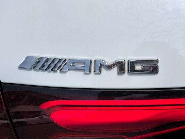 ＧＬＣ ＧＬＣ４３　４マチック　ＡＭＧレザーエクスクルージブパッケージ・シートベンチレーター・パノラミックスライディングルーフ・ヘッドアップディスプレイ・ブルメスター３Ｄサラウンドシステム・エアバランスパッケージ・ステアリングヒータ（11枚目）