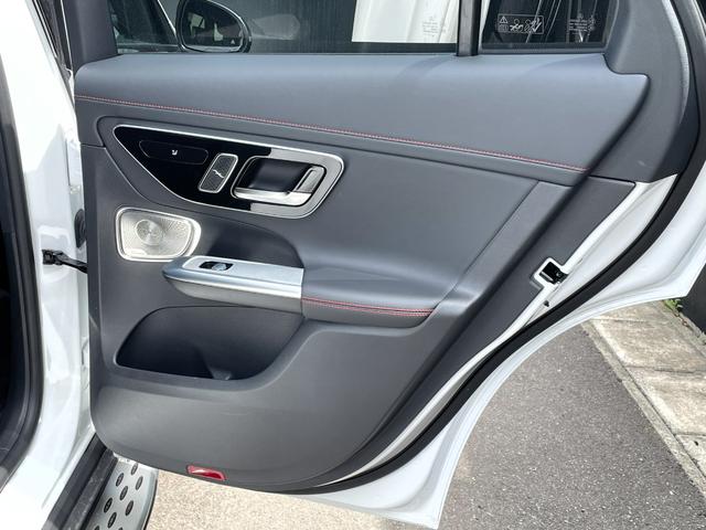 ＧＬＣ ＧＬＣ４３　４マチック　ＡＭＧレザーエクスクルージブパッケージ・シートベンチレーター・パノラミックスライディングルーフ・ヘッドアップディスプレイ・ブルメスター３Ｄサラウンドシステム・エアバランスパッケージ・ステアリングヒータ（20枚目）