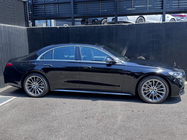 Ｓクラス Ｓ４５０ｄ　４マチック　ＡＭＧラインパッケージ　レーダーセーフティパッケージ　ＡＭＧラインパッケージ　ベーシックパッケージ　ドライバーズパッケージ　ＡＲヘッドアップディスプレイ　エアバランスパッケージ　赤外線反射・ノイズ軽減ガラス（7枚目）