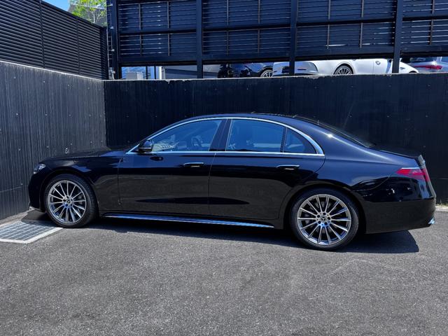 Ｓクラス Ｓ４５０ｄ　４マチック　ＡＭＧラインパッケージ　レーダーセーフティパッケージ　ＡＭＧラインパッケージ　ベーシックパッケージ　ドライバーズパッケージ　ＡＲヘッドアップディスプレイ　エアバランスパッケージ　赤外線反射・ノイズ軽減ガラス（8枚目）