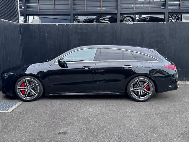 ＣＬＡクラス シューティングブレーク ＣＬＡ４５　Ｓ　４マチック＋　シューティングブレーク　ＡＭＧパフォーマンスパッケージ　ＡＭＧアドバンスドパッケージ　本革シート（ツートーン）　ヘッドアップディスプレイ　ブランドロゴプロジェクター　ＭＢＵＸインテリ・アシスタント　ＡＭＧパフォーマンスシート（7枚目）