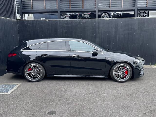 ＣＬＡクラス シューティングブレーク ＣＬＡ４５　Ｓ　４マチック＋　シューティングブレーク　ＡＭＧパフォーマンスパッケージ　ＡＭＧアドバンスドパッケージ　本革シート（ツートーン）　ヘッドアップディスプレイ　ブランドロゴプロジェクター　ＭＢＵＸインテリ・アシスタント　ＡＭＧパフォーマンスシート（8枚目）