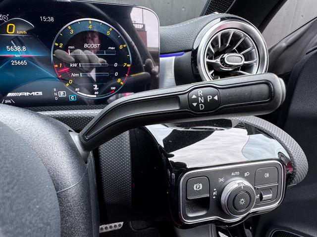 ＣＬＡクラス シューティングブレーク ＣＬＡ４５　Ｓ　４マチック＋　シューティングブレーク　ＡＭＧパフォーマンスパッケージ　ＡＭＧアドバンスドパッケージ　本革シート（ツートーン）　ヘッドアップディスプレイ　ブランドロゴプロジェクター　ＭＢＵＸインテリ・アシスタント　ＡＭＧパフォーマンスシート（23枚目）