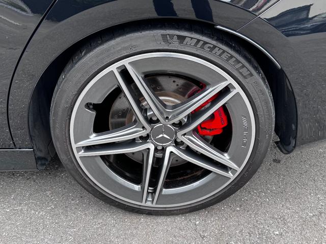 ＣＬＡクラス シューティングブレーク ＣＬＡ４５　Ｓ　４マチック＋　シューティングブレーク　ＡＭＧパフォーマンスパッケージ　ＡＭＧアドバンスドパッケージ　本革シート（ツートーン）　ヘッドアップディスプレイ　ブランドロゴプロジェクター　ＭＢＵＸインテリ・アシスタント　ＡＭＧパフォーマンスシート（40枚目）