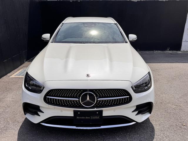 Ｅクラスステーションワゴン Ｅ２２０ｄ　ステーションワゴン　スポーツ　レーダーセーフティパッケージ　ＡＭＧラインパッケージ　１９インチＡＭＧ５ツインスポークアルミホイール　マルチビームＬＥＤヘッドライト　　ヘッドアップディスプレイ　ブラックアッシュウッドパネル（2枚目）