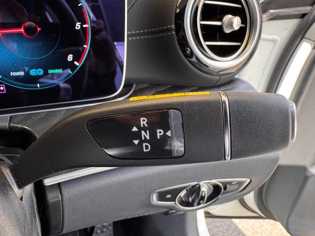 Ｅクラスステーションワゴン Ｅ２２０ｄ　ステーションワゴン　スポーツ　レーダーセーフティパッケージ　ＡＭＧラインパッケージ　１９インチＡＭＧ５ツインスポークアルミホイール　マルチビームＬＥＤヘッドライト　　ヘッドアップディスプレイ　ブラックアッシュウッドパネル（19枚目）
