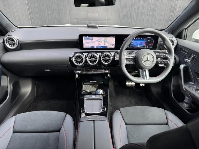 Ａクラス Ａ２００ｄ　ＡＭＧラインパッケージ　レーダーセーフティパッケージ・ＡＭＧラインパッケージ・ナビ・フルセグＴＶ・バックカメラ・ＥＴＣ２．０・１８インチアルミホイール（16枚目）