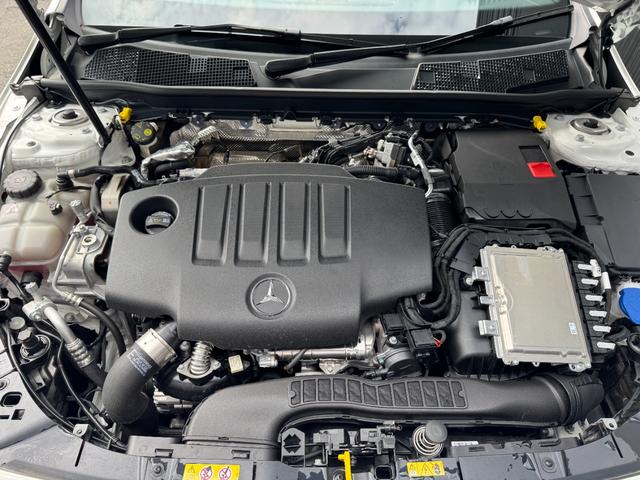 Ａクラス Ａ２００ｄ　ＡＭＧラインパッケージ　レーダーセーフティパッケージ・ＡＭＧラインパッケージ・ナビ・フルセグＴＶ・バックカメラ・ＥＴＣ２．０・１８インチアルミホイール（37枚目）