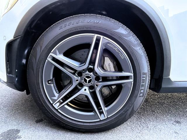 ＧＬＣ ＧＬＣ２２０ｄ４マチッククーペＡＭＧラインパッケージ　ＡＭＧスタイリングパッケージ・ＡＭＧスポーツステアリング・マルチビームＬＥＤヘッドライト・ＡＩＲ　ＢＯＤＹＣＯＮＴＲＯＬサスペンション・アダプティブハイビームアシストプラス・ＬＥＤコーナーリングライト（9枚目）