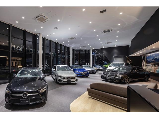 Eクラスステーションワゴン E220dステションワゴンアバギャルドAMGラインP AMGラインパッケージ・デジタルインテリアパッケージ・レザーエクスクルーシブパッケージ・アドバンスドパッケージ・パノラミックスライディングルーフ・オパリスホワイト(45枚目)