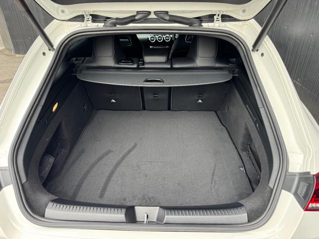 ＣＬＡクラス シューティングブレーク ＣＬＡ２００ｄシュティングブレＡＭＧレザエクスクルＰ　ナビゲーションパッケージ・ＡＭＧライン・ＡＭＧレザーエクスクルーシブパッケージ・アドバンスドパッケージ・パノラミックスライディングルーフ（10枚目）