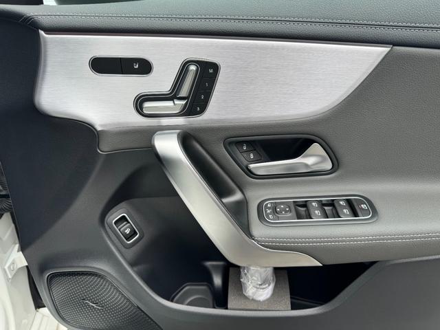 ＣＬＡクラス シューティングブレーク ＣＬＡ２００ｄシュティングブレＡＭＧレザエクスクルＰ　ナビゲーションパッケージ・ＡＭＧライン・ＡＭＧレザーエクスクルーシブパッケージ・アドバンスドパッケージ・パノラミックスライディングルーフ（33枚目）