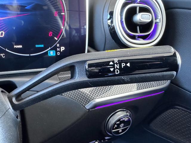 Ｃクラス Ｃ２２０ｄアバンギャルド　ＡＭＧラインパッケージ　レーダーセーフティパッケージ　ＡＭＧラインパッケージ　１８インチＡＭＧアルミホイール（ＲＳＪ）　スポーツサスペンション　プライバシーガラス　ＭＢＵＸナビゲーションシステム　アンビエントライト（18枚目）