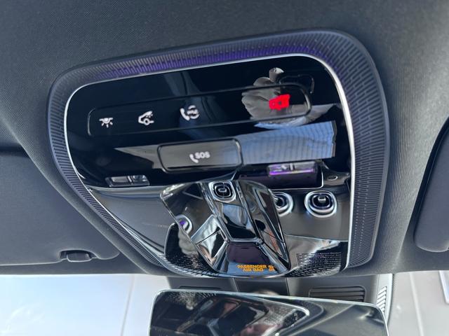 Ｃクラス Ｃ２２０ｄアバンギャルド　ＡＭＧラインパッケージ　レーダーセーフティパッケージ　ＡＭＧラインパッケージ　１８インチＡＭＧアルミホイール（ＲＳＪ）　スポーツサスペンション　プライバシーガラス　ＭＢＵＸナビゲーションシステム　アンビエントライト（43枚目）